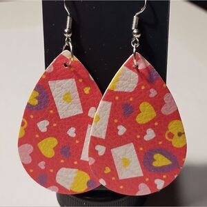 Earrings dangle hearts women's faux leather‎ new d87